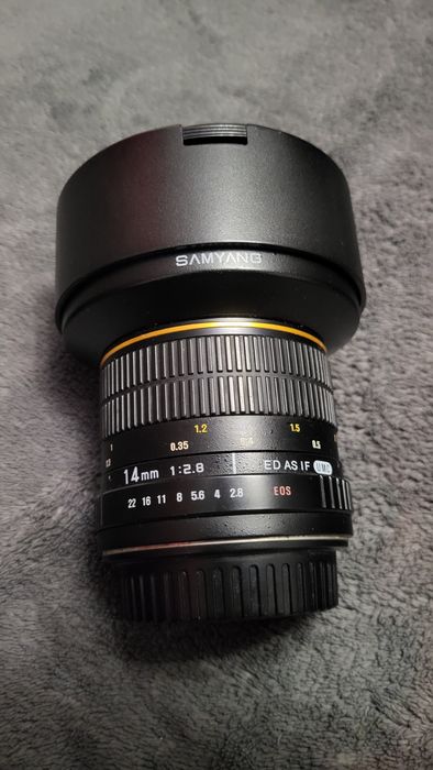 Samyang 14 mm f 2.8 Canon EF