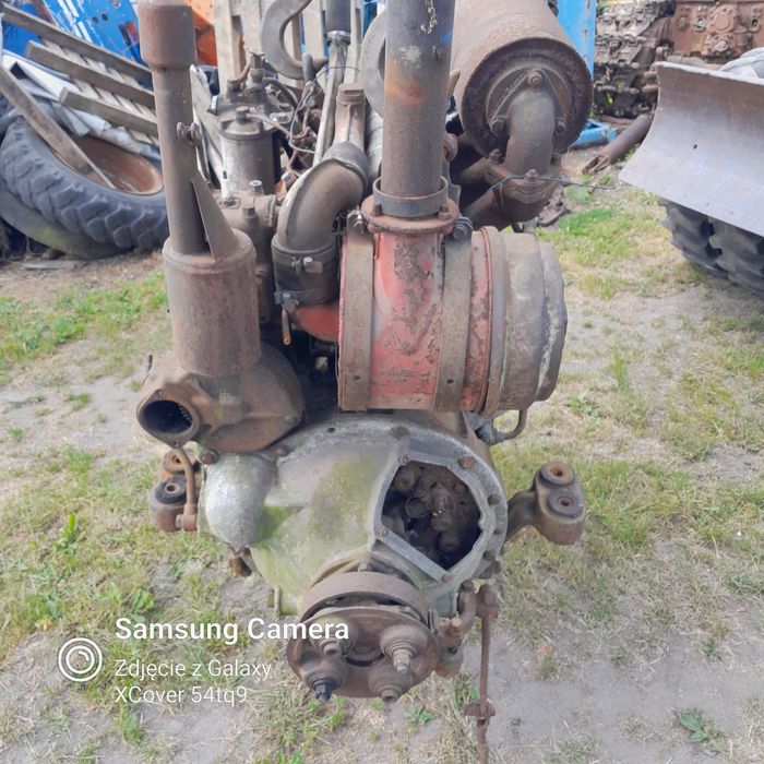 Silnik spycharki dt 75