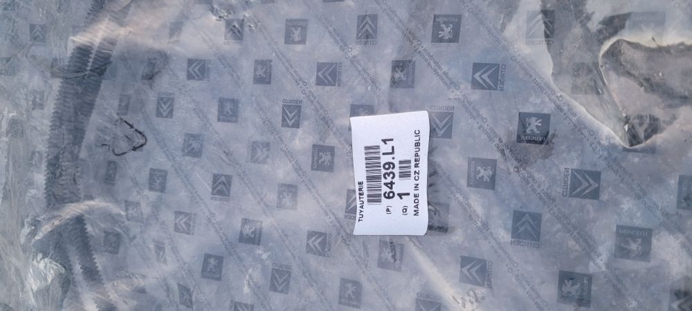 Шланг омивача скла 6439.L1 для Peugeot/Citroen, оригінал.