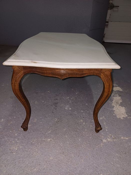 Mesa em marmore carrara