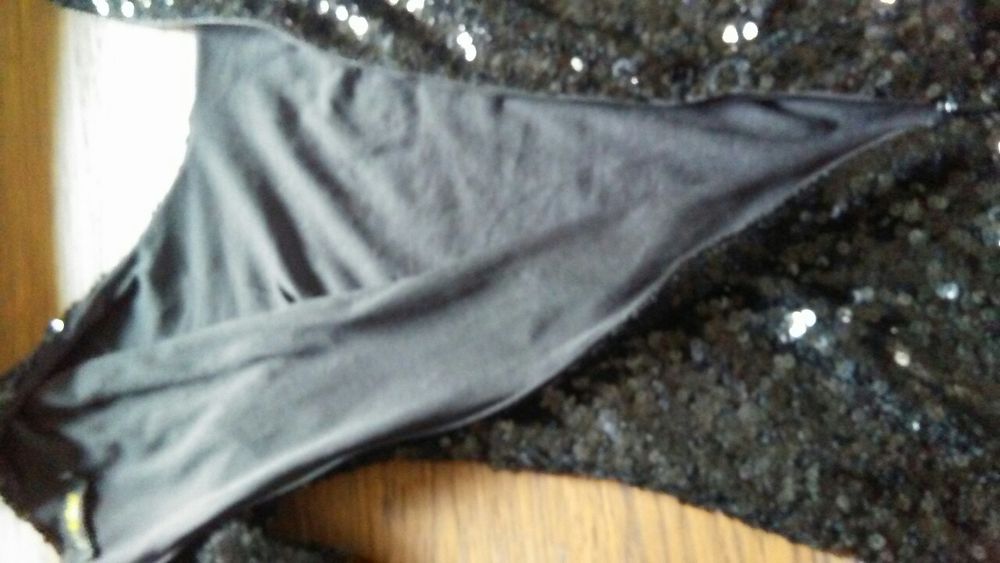 Sukienka sylwestrowa lub na studniówkę