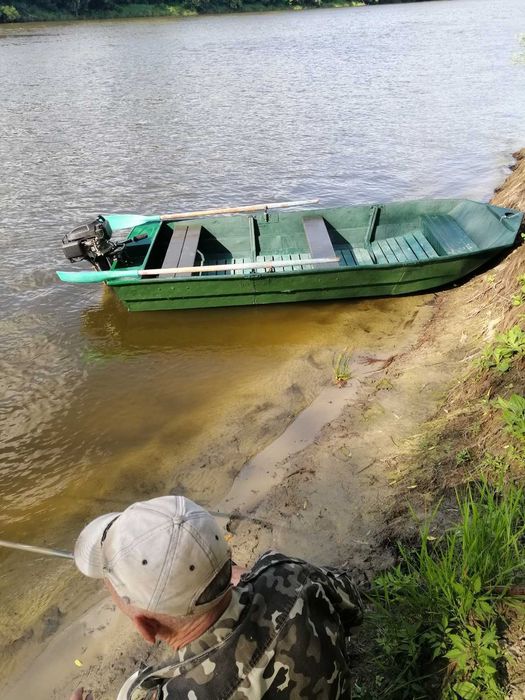 Човен алюмінієвий "Автобот" з мотором