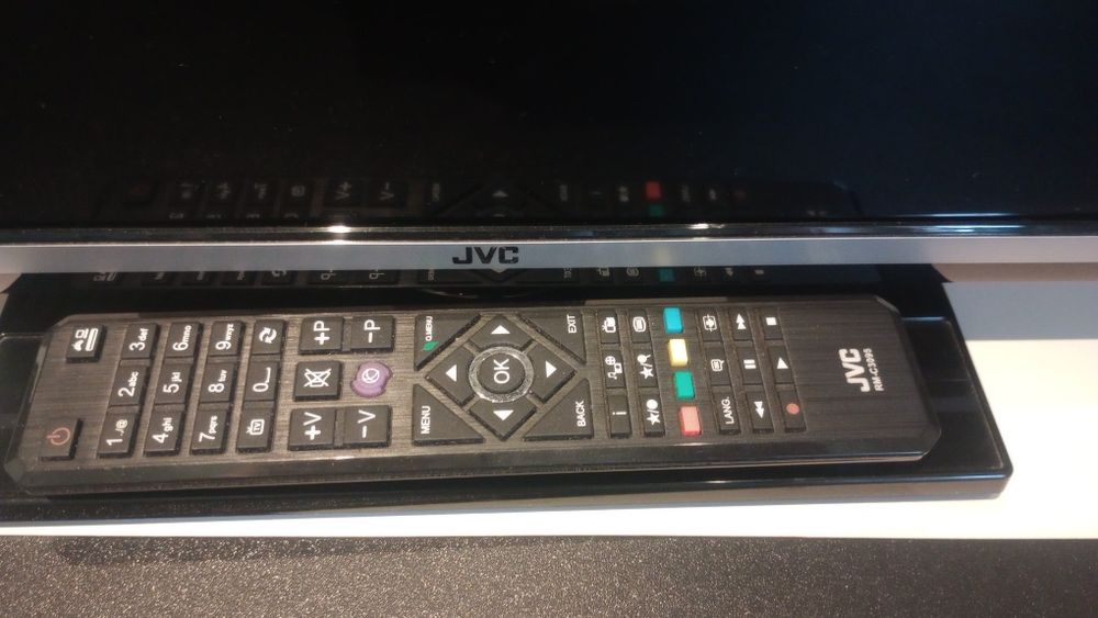 Telewizor LED JVC LT-24V250 24 całe