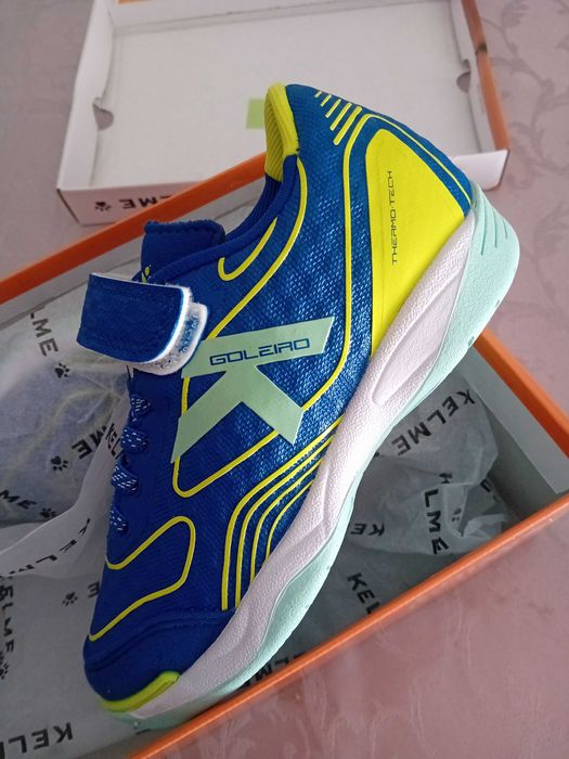 Ténis futsal criança KELME