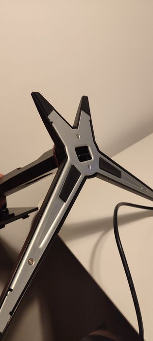 Monitor AOC 23.8" – Avariado / Para Peças