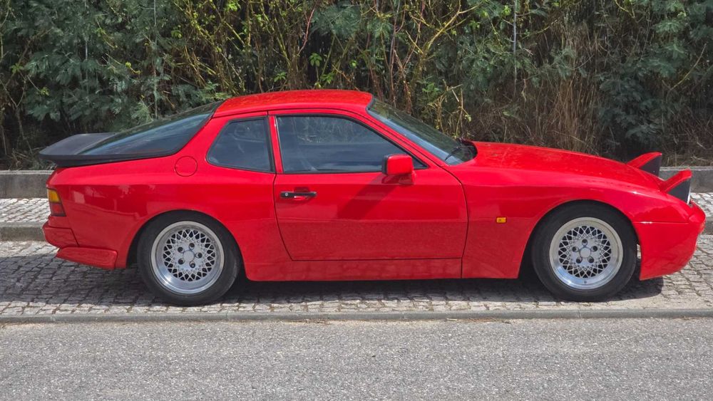 Porsche 944 2.5cc