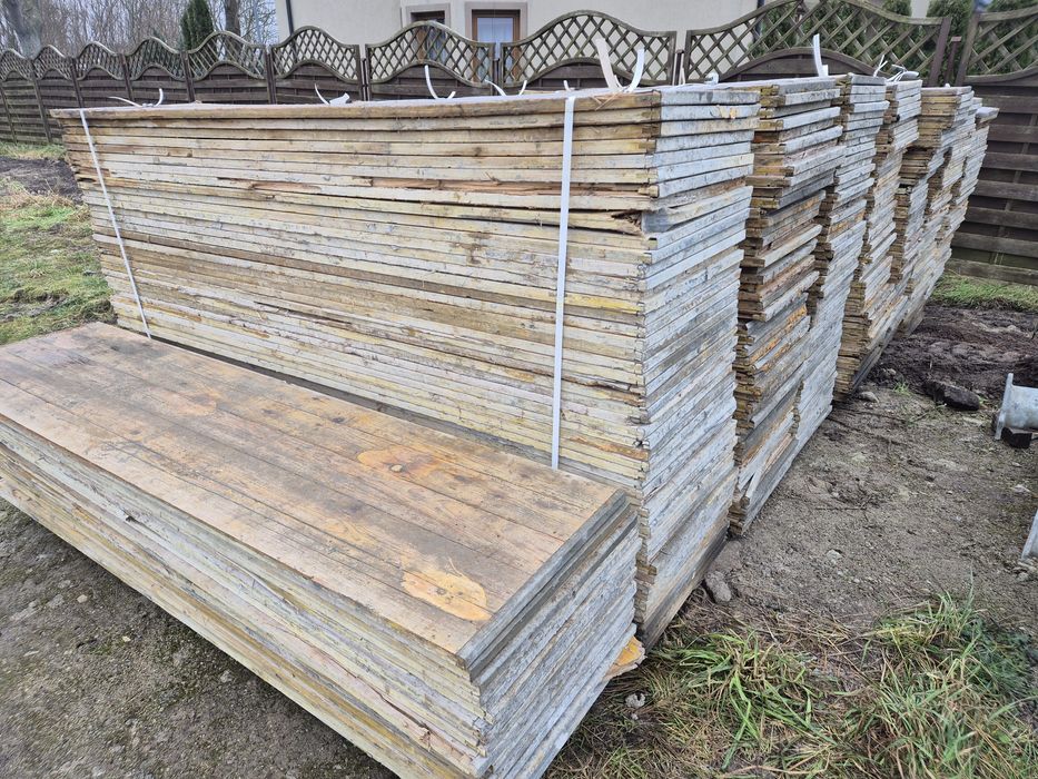 Stemple budowlane, podpory, szalunki, dzwigary, doki, plyta szalunkowa