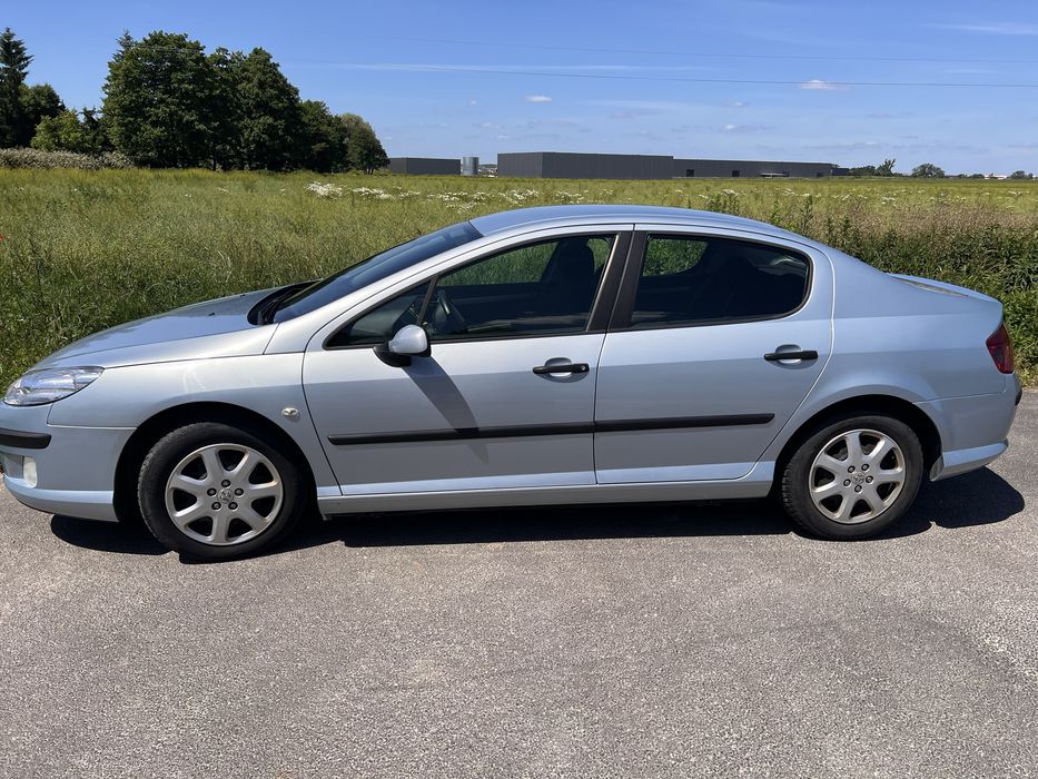 Peugeot 407