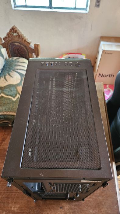 Caixa ATX Montech SKY ONE Lite Vidro Temperado