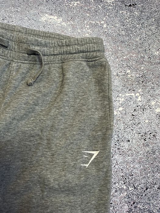 Серые спортивные штаны мужские Gymshark (Оригинал)