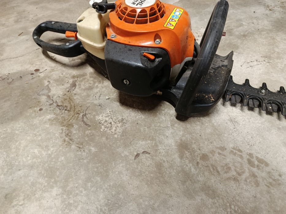 Nożyce spalinowe Stihl hs 81R