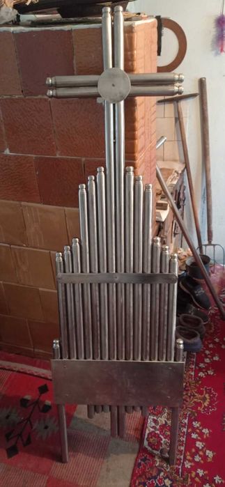 Продам хрест з нержавіючої сталі.