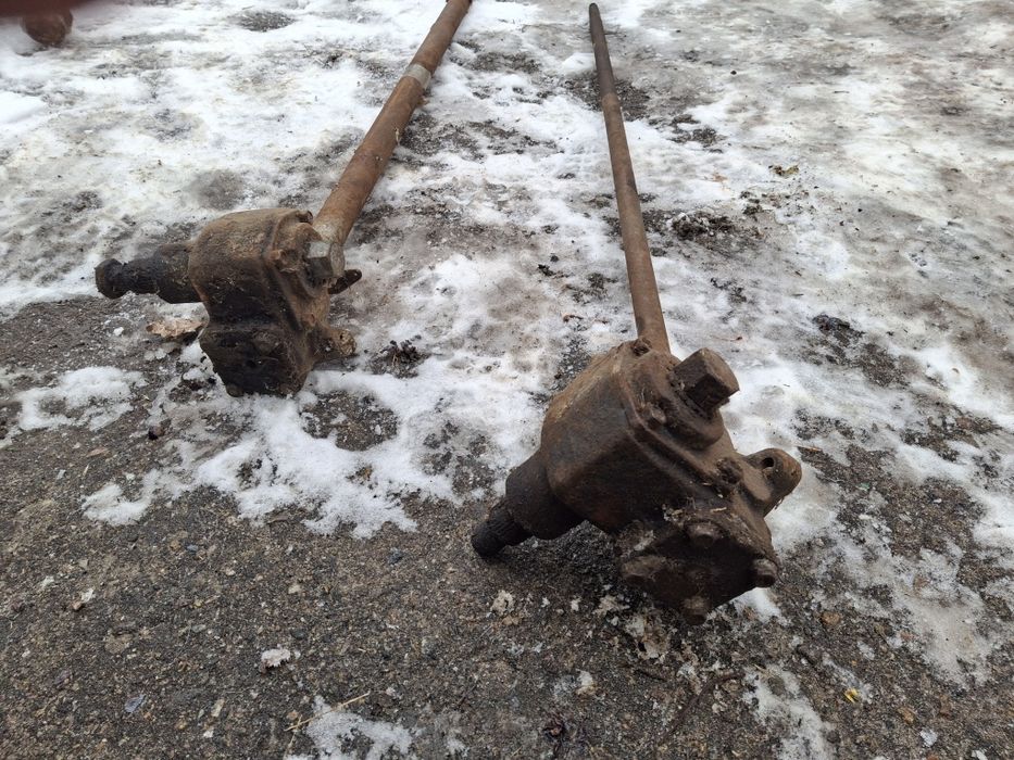 Рулевой вал с механизмом в сборе на ГАЗ, УАЗ