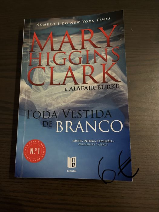 Toda Vestida de Branco - Livro de Bolso