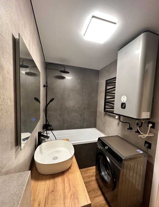 Продаж 3-х кімнатної квартири Центр!