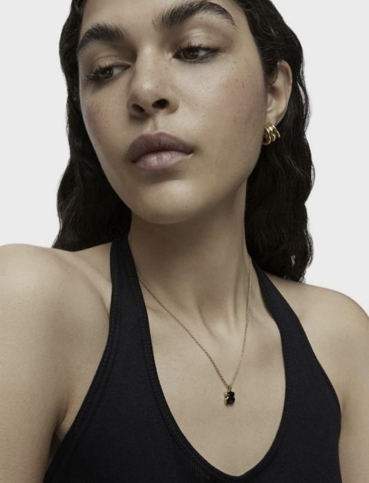 Naszyjnik z misiem żółte srebro vermeil 925 z onyksem