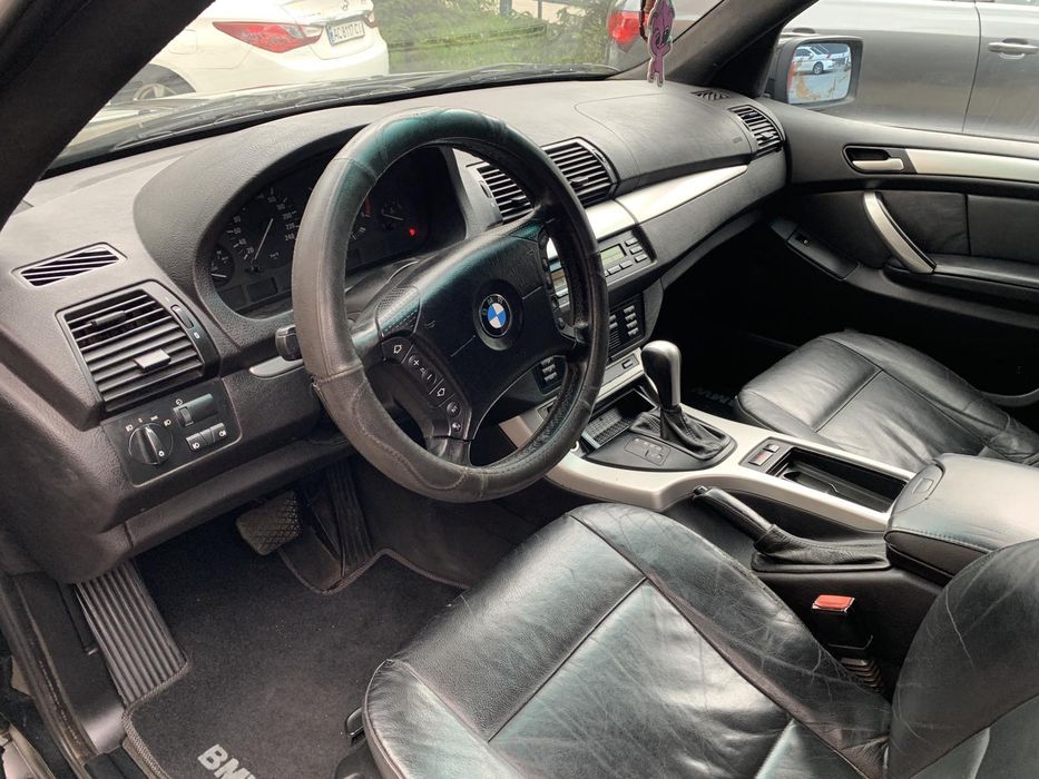 Продам BMW.   X5