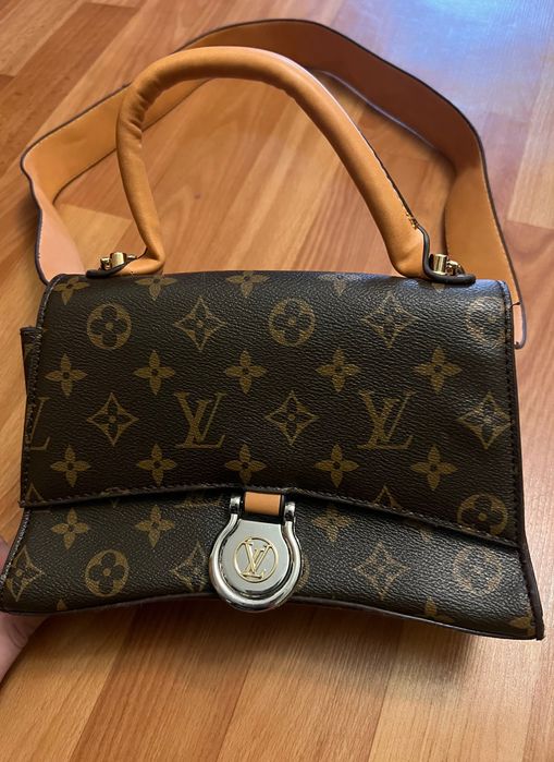 Сумка Louis Vuitton