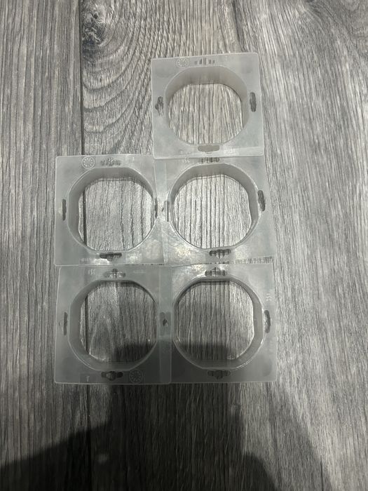 Uszczelki Firmy Gira do osprzetu