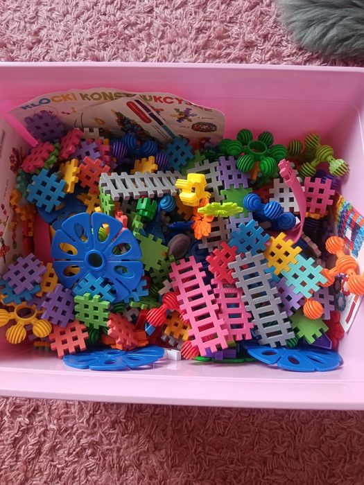 Pudło klocków różne