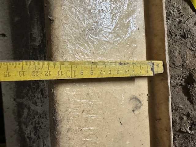 Parapety zewnętrzne z żywicy epoksylowej białe, nie używane, 12 cm