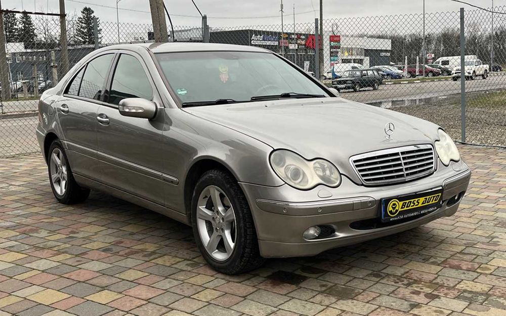Mercedes-Benz C 200 2003