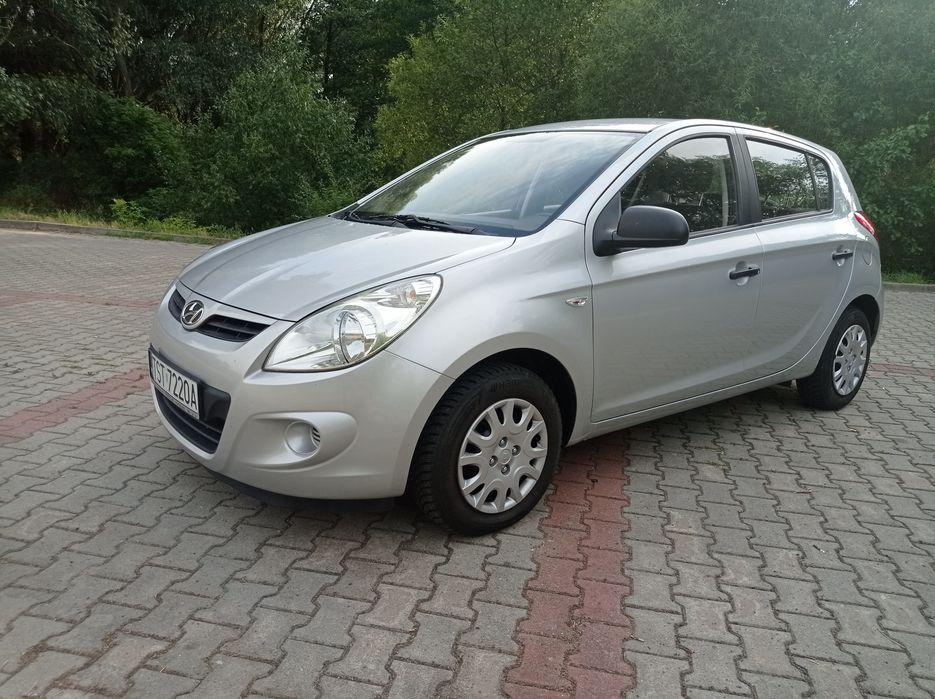 Hyundai i20 1.2 B 2010 Rok