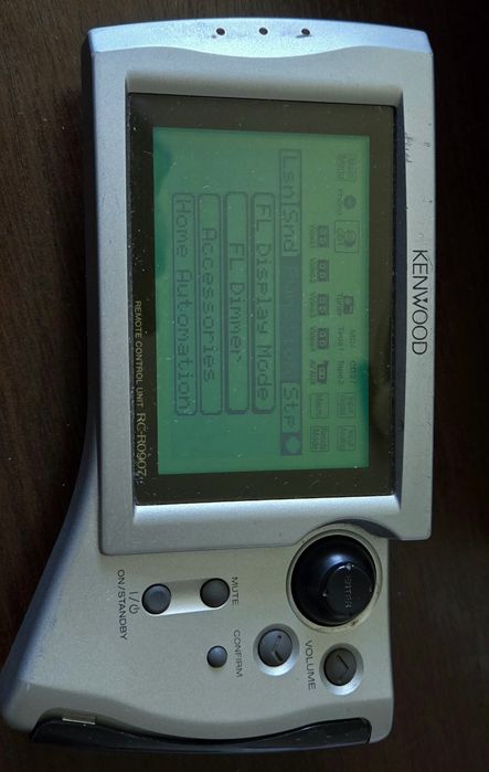 Amplituner kenwood KRF V7771d