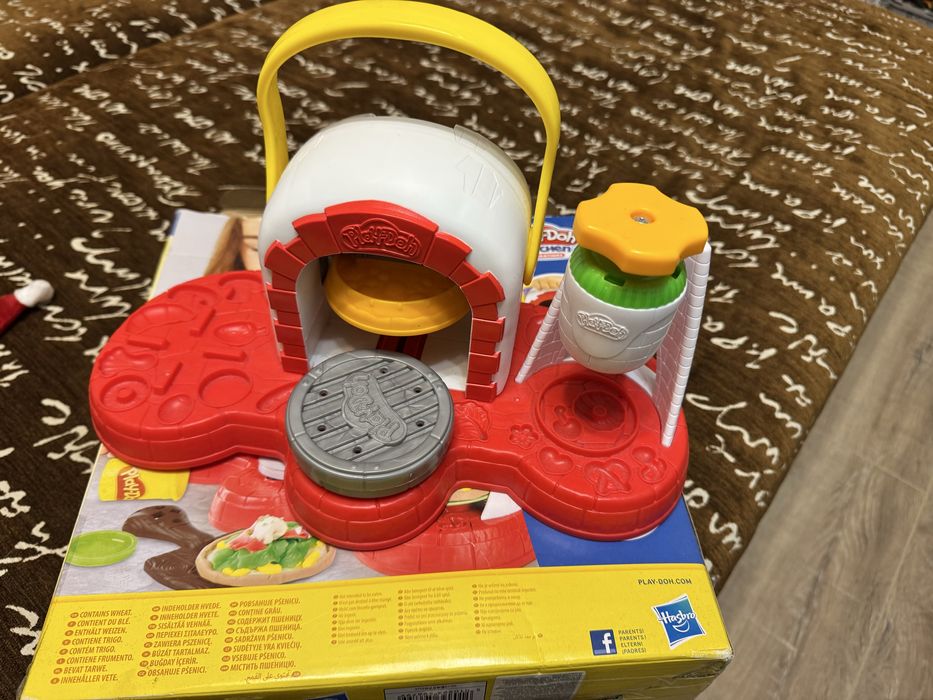 Ігровий набір Пічка для піци від Play-Doh