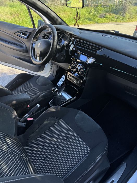 Citroën DS3 1.6 HDi 92cv | 2012 | 260.000 km | Particular