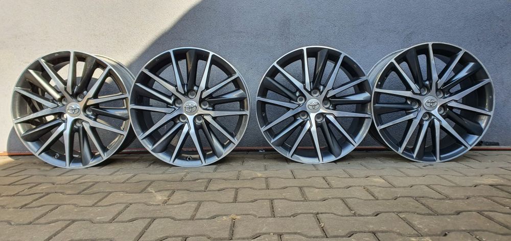 18 5x114,3 Toyota Oryginalne