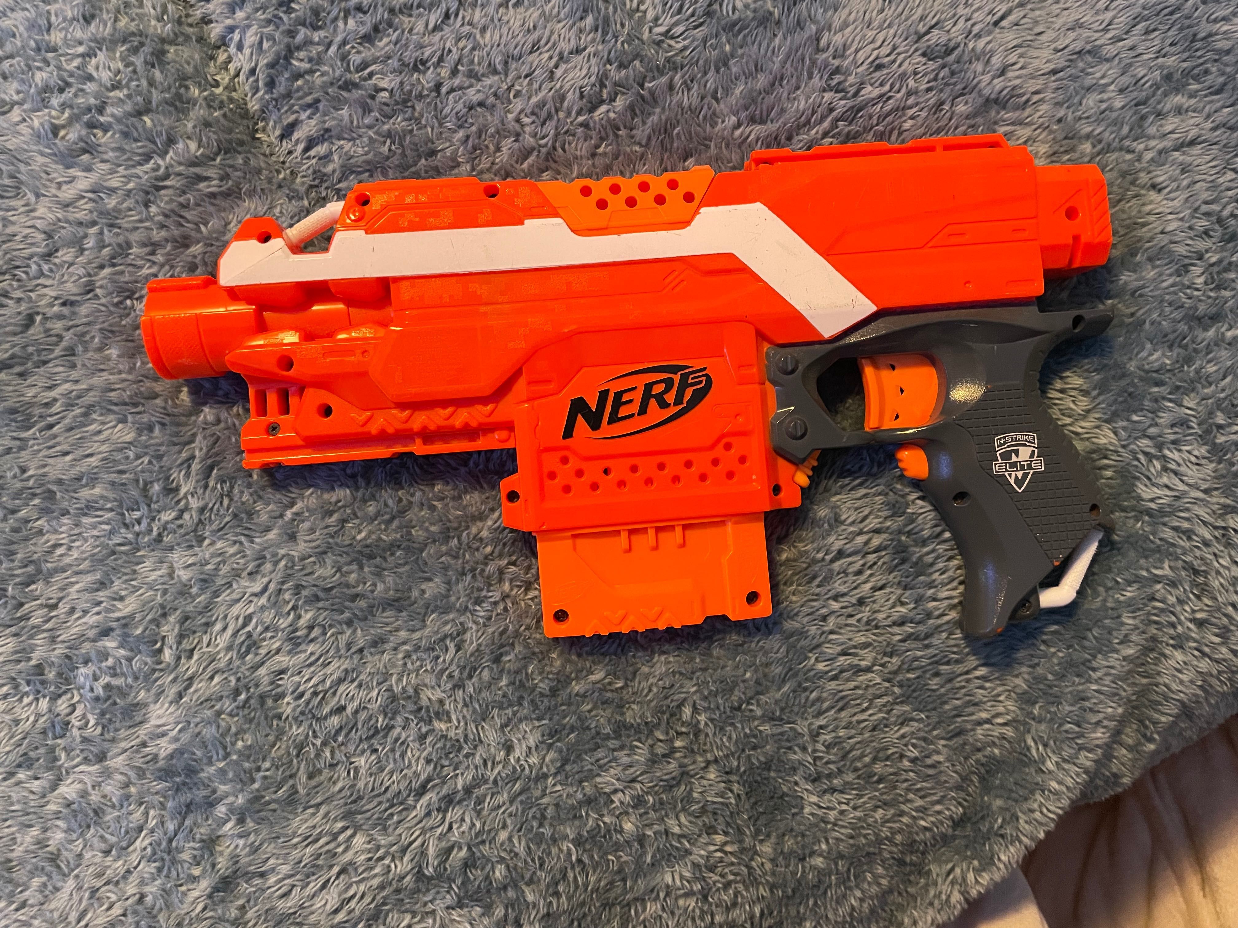 Nerf metralhadora 16 Setúbal (São Julião, Nossa Senhora Da Anunciada E  Santa Maria Da Graça) • OLX Portugal