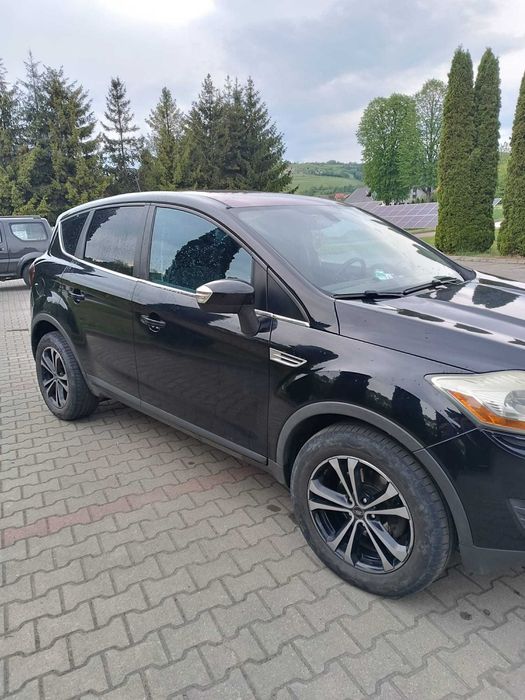 Samochód osobowy Ford Kuga