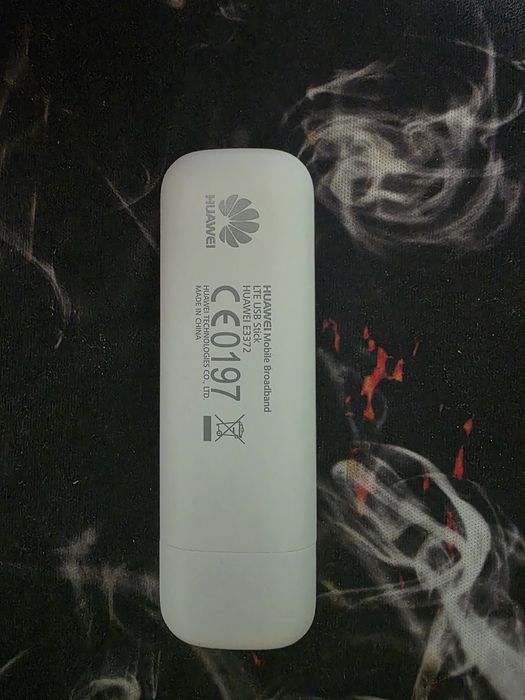 Modem LTE Huawei E3372h Stick USB 4G LTE – sprawny, wersja Stick