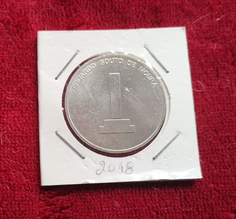 Moeda em prata comemorativa de Eduardo Souto Moura