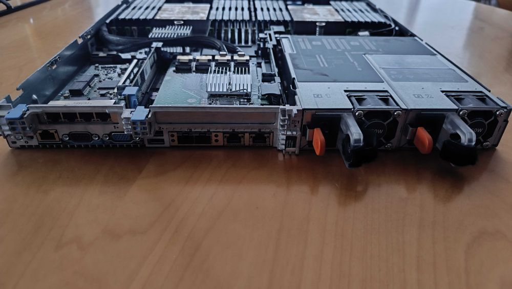 Dell PowerEdge R620 - serwer 1U, Service Tag: GSHFB5J