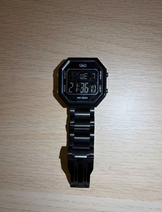 Nowe, nieużywane, oryginalne zegarki Q&Q