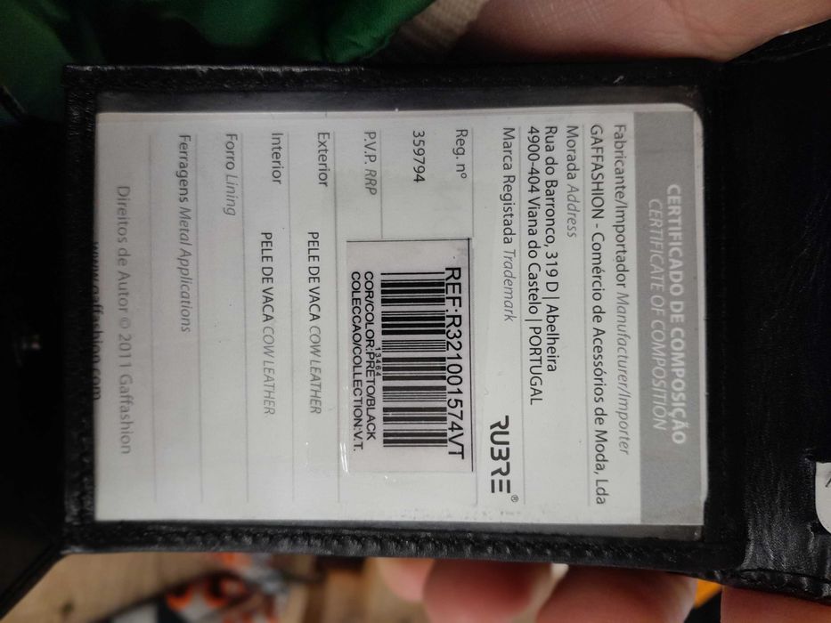 Carteira porta moedas e cartões de pele Rubre