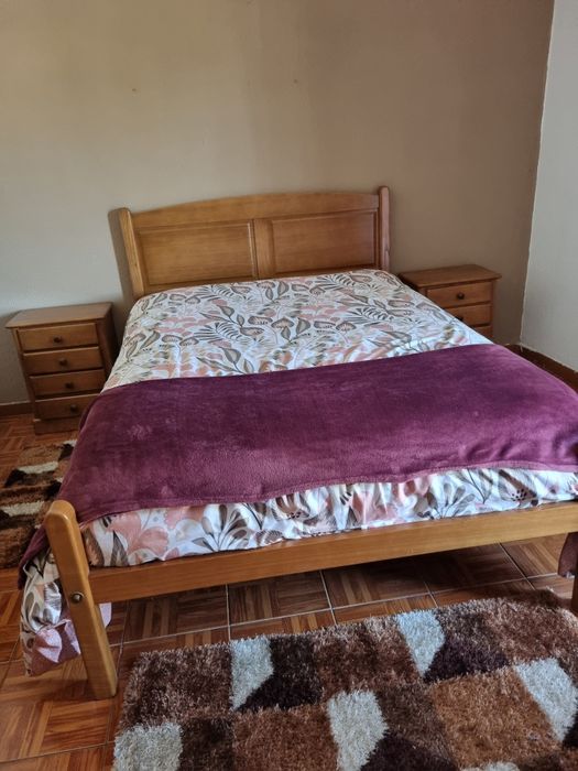 Mobilia de quarto de casal