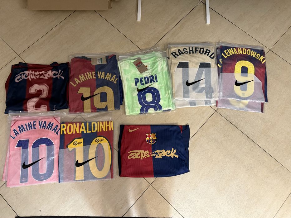 Koszulki Barcelony rozne sezony rozmiar L XL