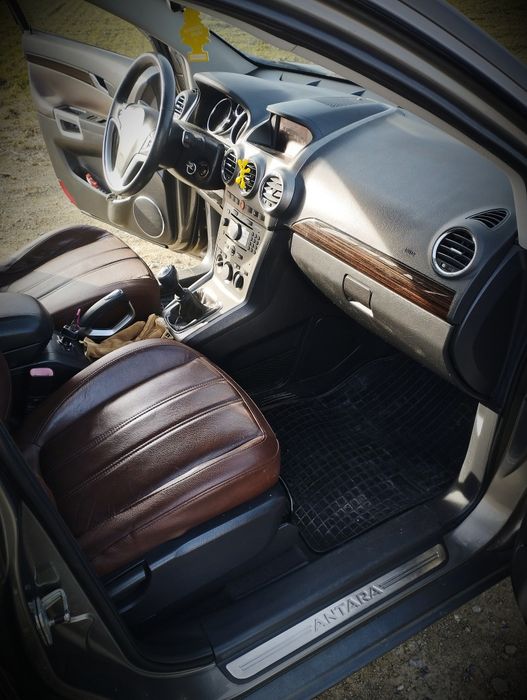 Opel Antara 2.0 CDTI. Stały napęd 4x4