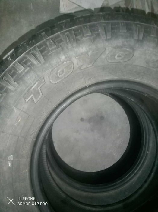 Vendo 4 peuns em bom estado com a medida 265/75/R16