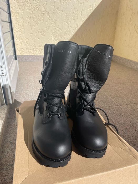 Botas tipo militares