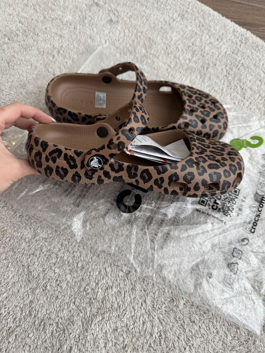 Жіночі балетки Crocs classic animal ballet W7 24,0 см 37-38 леопардові