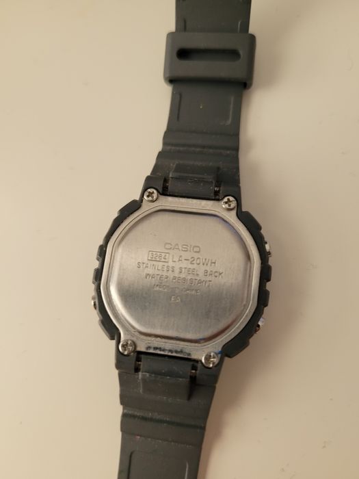 Zegarek Casio Collection LA-20WH-8AEF