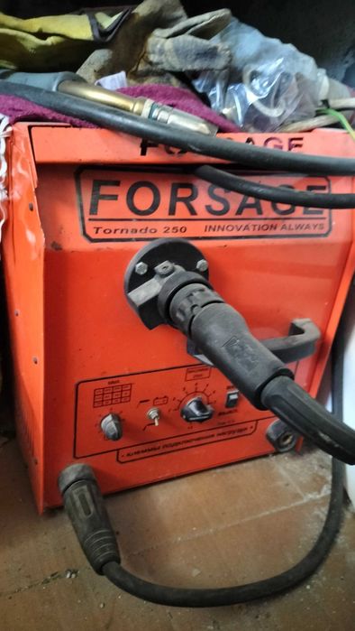 Зварювальний напівавтомат ФОРСАЖ-350 Торнадо.