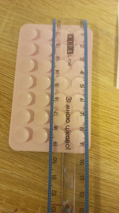 Липучка рожевого кольору