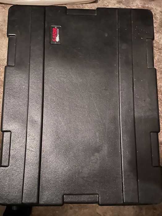 Case rígida versátil64737775366273122