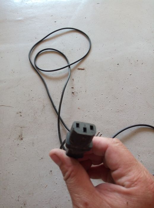 Комп'ютерний шнур для блока живлення  3*1.5мм