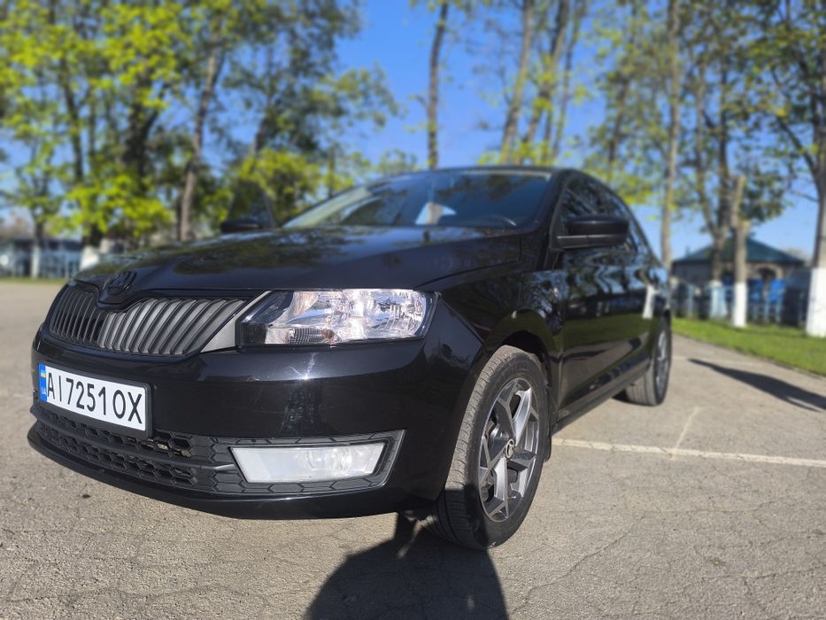 Продам Skoda Rapid 2014